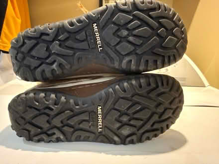 Photo of free Merrell winter boots (Erin Mills&QEW) #4