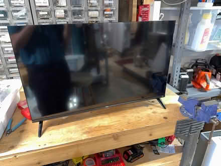 Photo of free TCL 32" FireTV (near Tartan/ Jockvale) #2