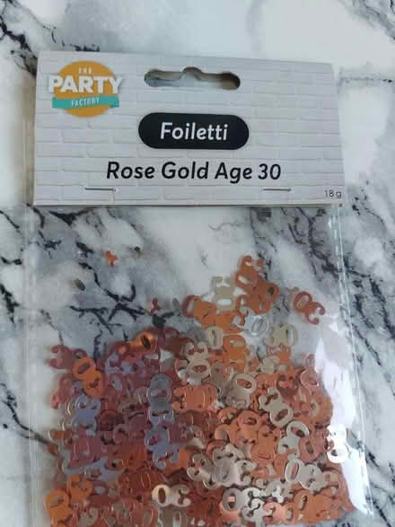 Photo of free 30 Foilfetti Rose gold (Wrose BD2) #1