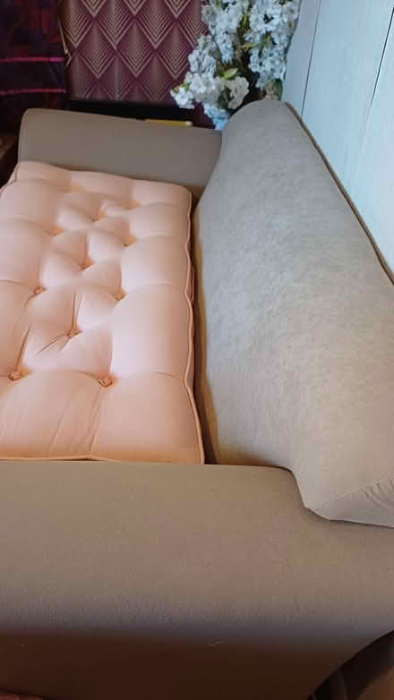 Photo of free Good settee (Chineham RG24) #3