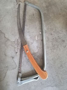 Photo of free two hand saws #1