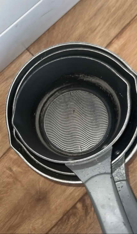 Photo of free Gino pot with pan (Gem street L5) #1