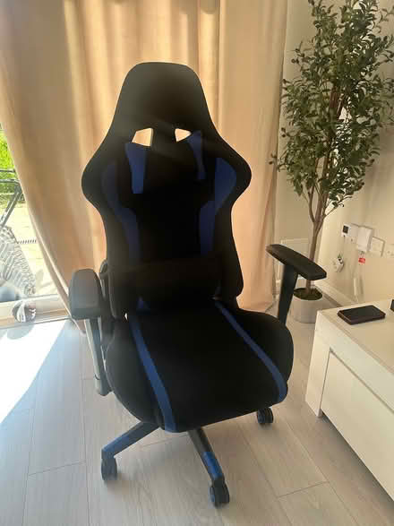 Photo of free Gaming Chair (Carshalton SM5) #1