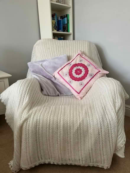 Photo of free Cream Chair (BR6) #2