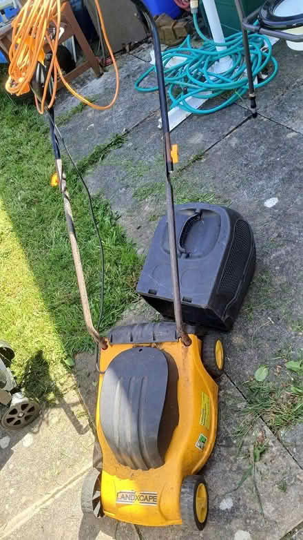 Photo of free lawn mower in working order (Totnes TQ9) #1