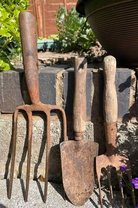 Photo of free Garden tools (south hereford 3miles) #1