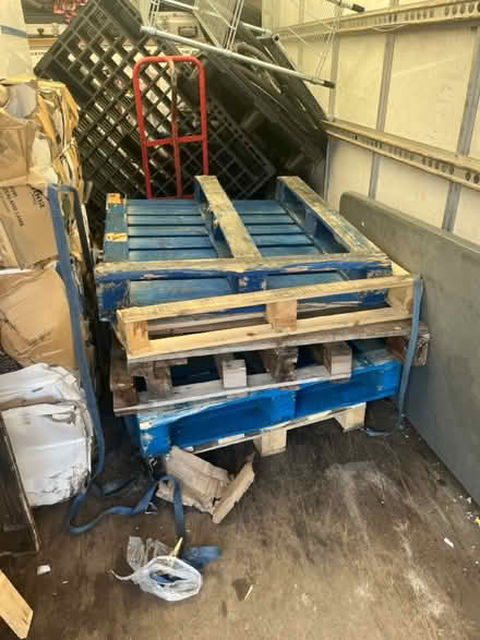 Photo of free Pallets some broken (Crystal Palace) #2