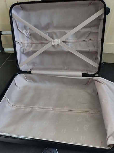Photo of free 26" wheeled suitcase (Caton LA2) #3