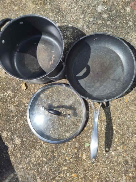 Photo of free Old pots and pans (Cranmer Avenue BN37JQ) #2