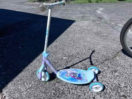 Photo of free Frozen toddler scooer (Olympia high school) #1