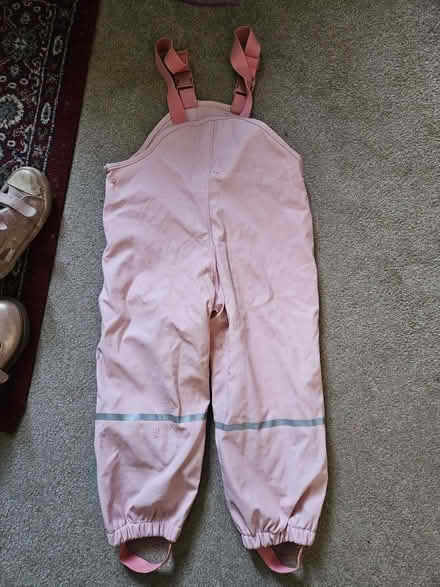 Photo of free Girls clothes bundle (Polwarth EH11) #2