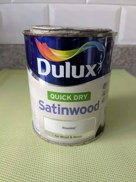 Photo of free Dulux satinwood paint (Beulah Hill SE19) #1