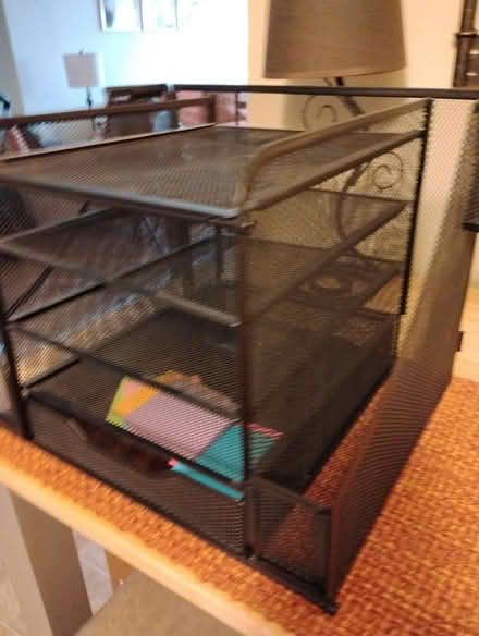 Photo of free Desk Organizer (Albany) #2
