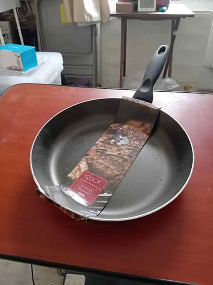 Photo of free Frying pan (Kingsholm GL1) #1