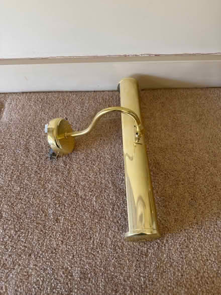 Photo of free Picture light x 2 (Murton/Hilton CA16) #1