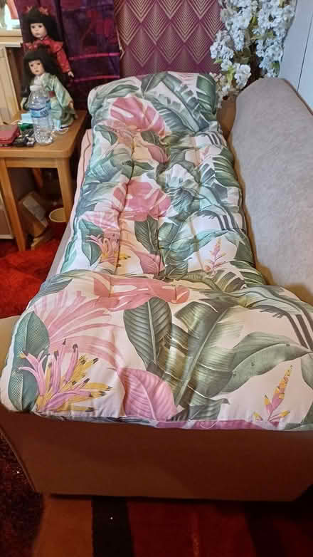 Photo of free Good settee (Chineham RG24) #1