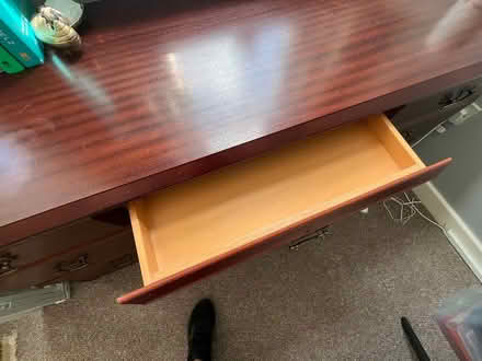 Photo of free Mahogany office desk (BH4) #4