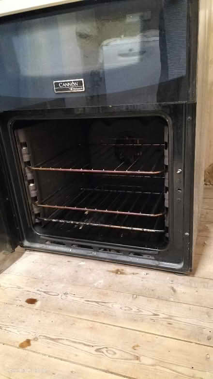 Photo of free Halogen free standing cooker (West Oxfordshire OX28) #4