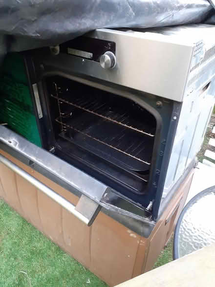 Photo of free Integrated oven (Sydenham SE26) #2