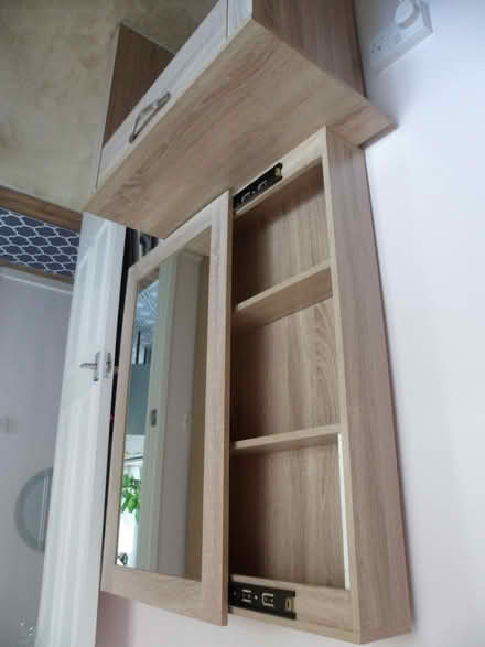 Photo of free Dressing Table (Stainforth DN7) #2