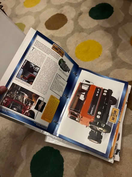 Photo of free Trucks Maxi Cards Binders (Nascot Wood WD17) #3