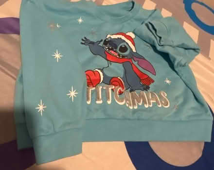 Photo of free Girls jumper (E4) #1