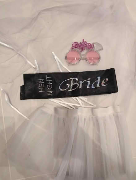 Photo of free Bride to be items (HA7 Stanmore) #1