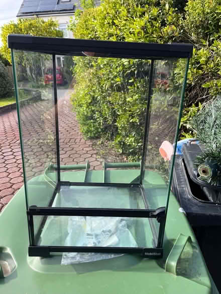 Photo of free vivarium? aquarium? (Barnard's Green WR14) #1