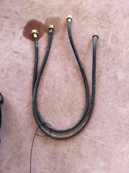 Photo of free Washing machine hoses (SE Heights) #1