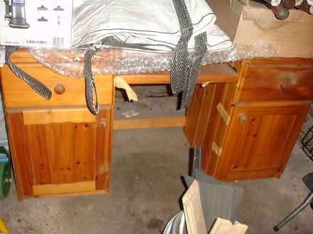 Photo of free Wooden desk (Sidcup DA14) #1