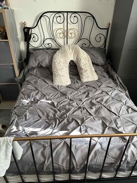 Photo of free Double bed (Theale RG7) #1