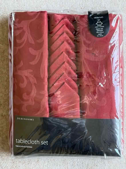Photo of free Tablecloth set (Great Holm MK8) #1