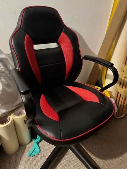 Photo of free Pc chair (Aspley NG8) #1