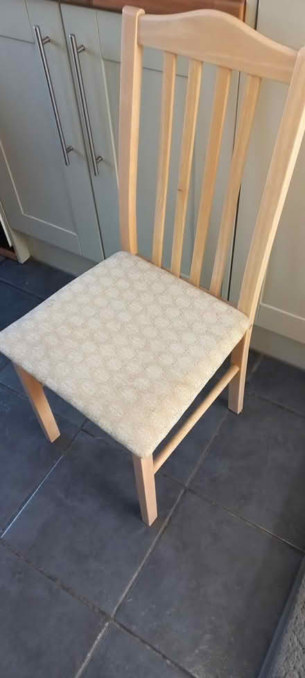 Photo of free Dining table and four dining chairs (Northampton, Lake View, NN3) #2