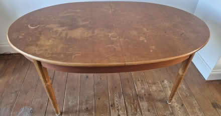 Photo of free Extending dining table and chairs (Maidenhead SL6) #1