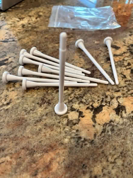 Photo of free 1000 or more of these (Pickering, Altona/Sheppard) #1