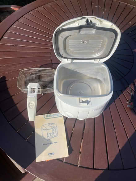 Photo of free Deep Fat Fryer -DeLonghi (West Bridgford NG2) #2