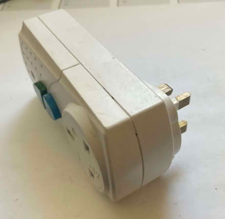 Photo of free RCD adaptor socker (Woodley SK6) #2