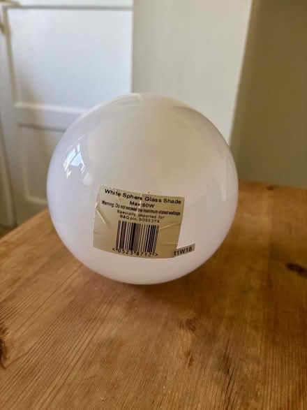 Photo of free Glass shade (Hornby LA2) #1