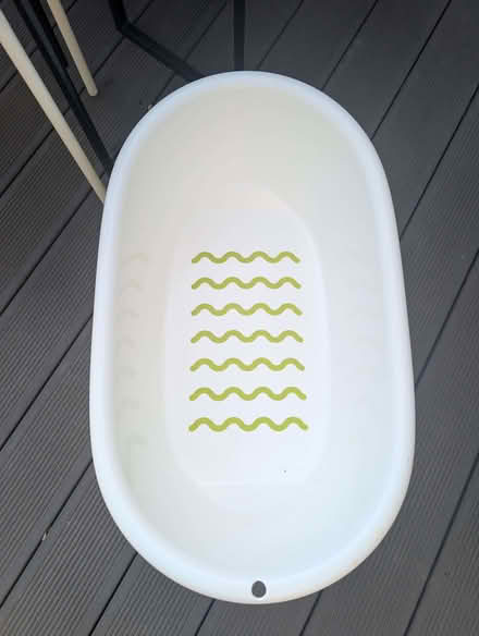 Photo of free Ikea baby bath (Herne Hill SE24) #1