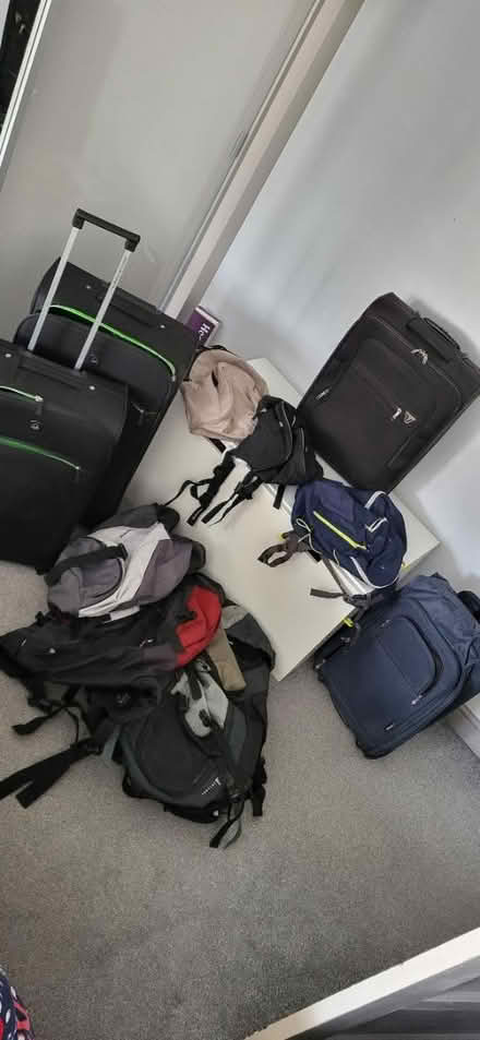 Photo of free Suitcases & trekking backpacks (SE9) #2