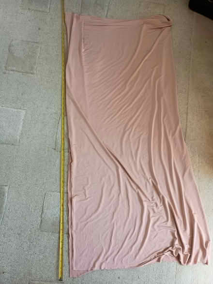 Photo of free Beige silky knitted fabric (Thorpe Bay SS1) #1