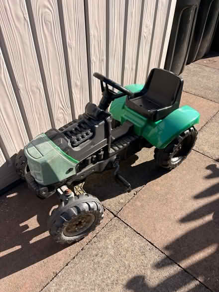 Photo of free Kids tractor (Bolton Le sands) #1
