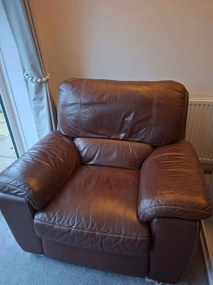 Photo of free dfs leather 2 seater sofa and chair (Mickleover DE3) #2