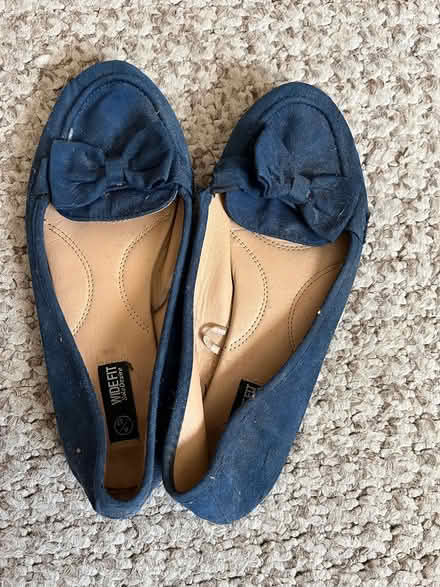 Photo of free Size 5 fabric and size4 suede pumps (PR2, Preston) #2