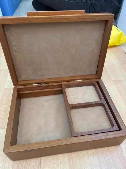 Photo of free Jewellery box (CH49) #1