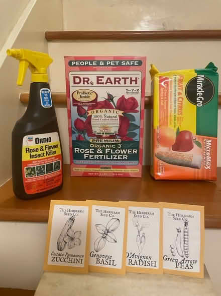 Photo of free Gardening stuff (UVillage area) #1