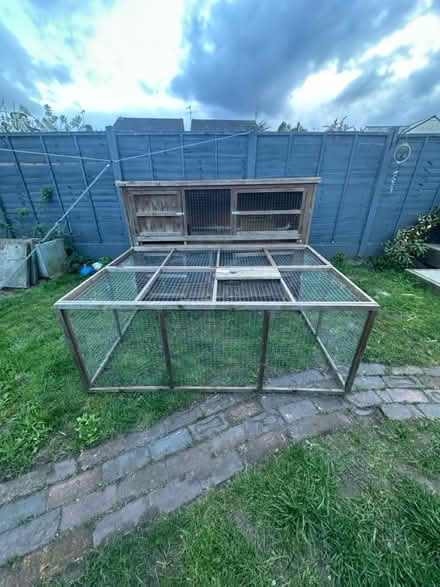 Photo of free Double rabbit hutch & run (Kidderminster DY10) #2