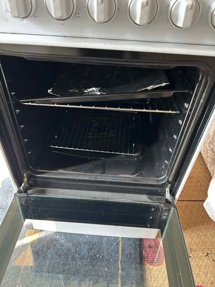 Photo of free Electric cooker needs quick clean (Brixham) #2
