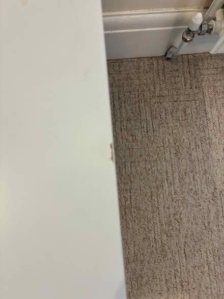 Photo of free IKEA coffee table white (PO3 Baffins) #4